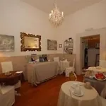 Affittacamere Residenza Centro Storico 3*