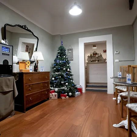 Residenza Centro Storico Πανσιόν Λούκα