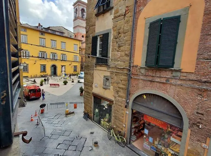 Residenza Centro Storico 3* لوكا