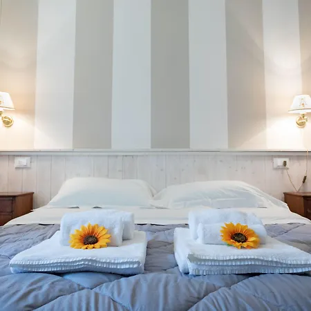 ゲストハウス Residenza Centro Storico 3*
