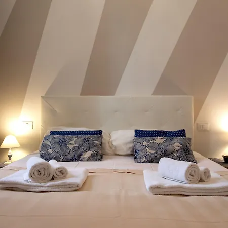 Residenza Centro Storico 3* Lucca